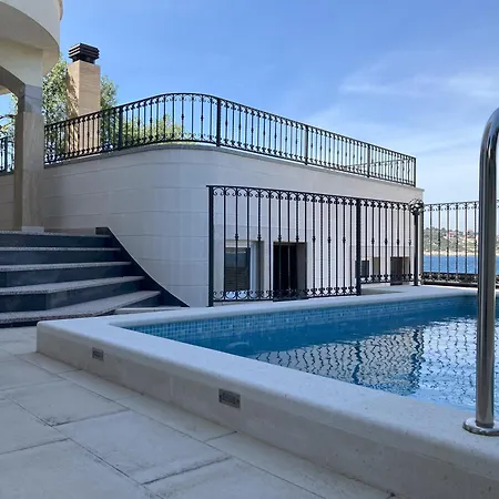 Apartament Ella